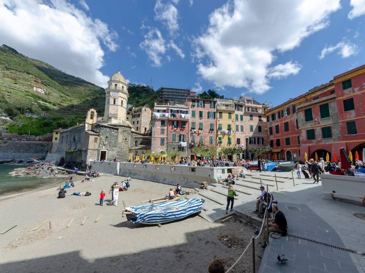 Appartamento Joivy Family Flat With Little Patio, Cinque Terre Vernazza Esterno foto